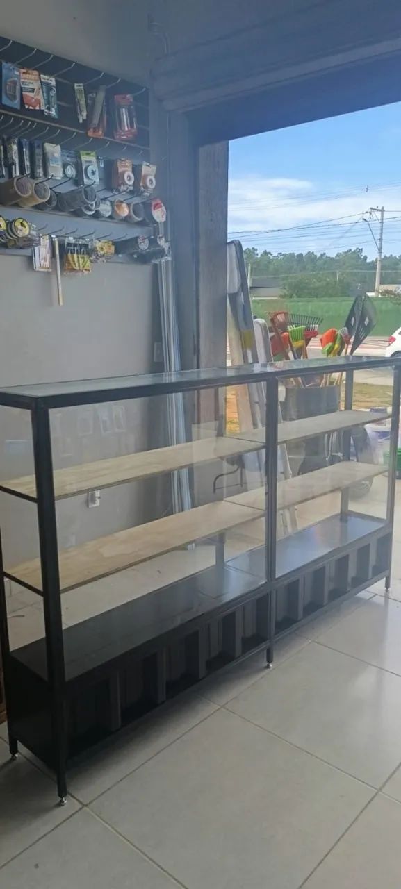Balcão Vitrine em Aço Industrial - Visual Renovado para o seu Negócio - Novo  - Foto 5