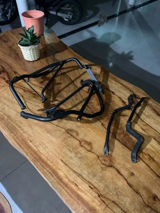 Desapego! Protetor de carenagem Chapam XRE 300 - Foto 2