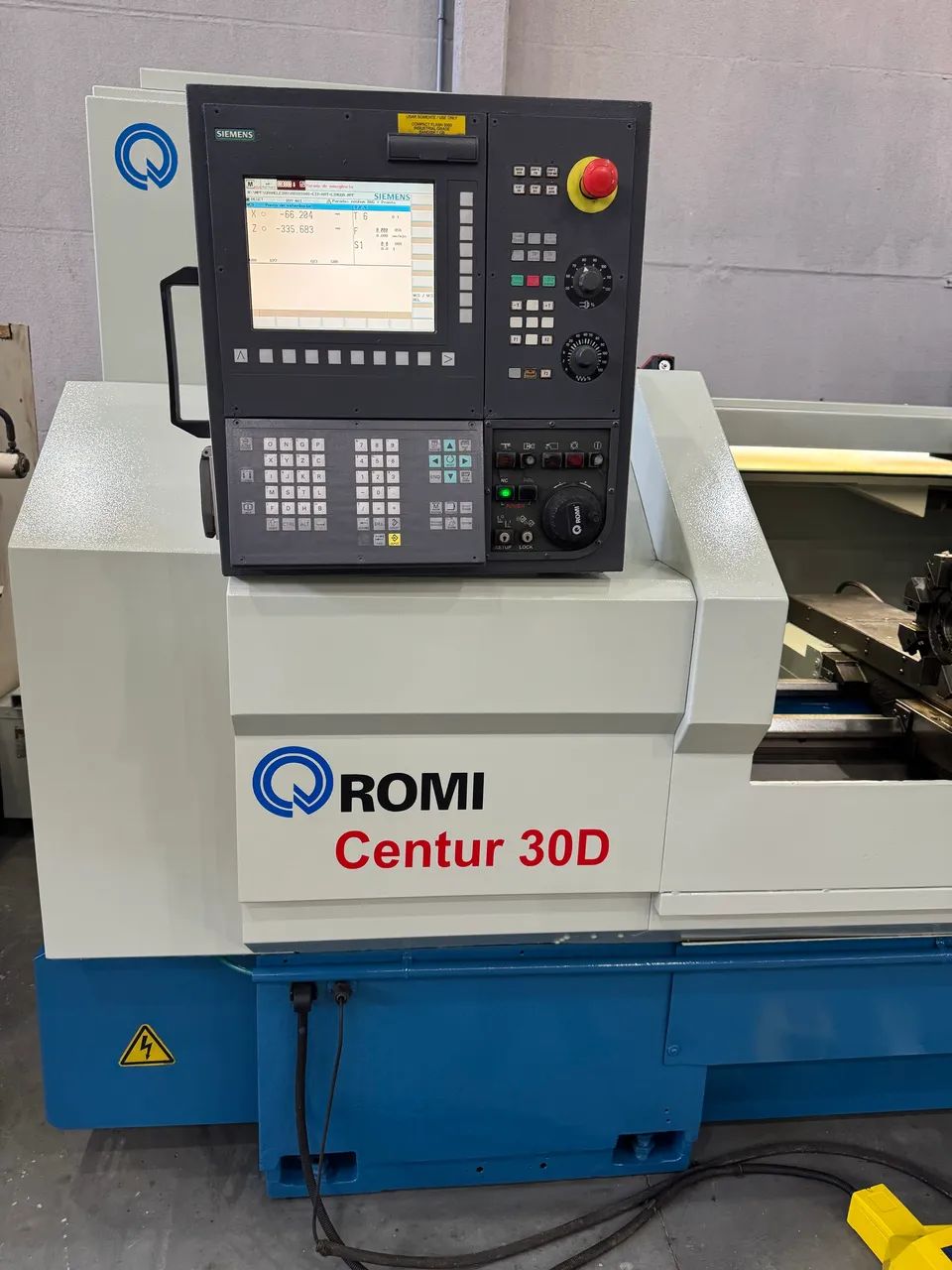 Torno cnc Romi  - Foto 5