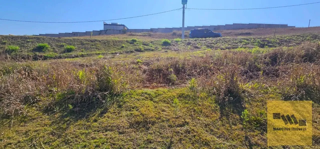 Terreno em Cezar de Souza - Mogi das Cruzes, SP por 250000