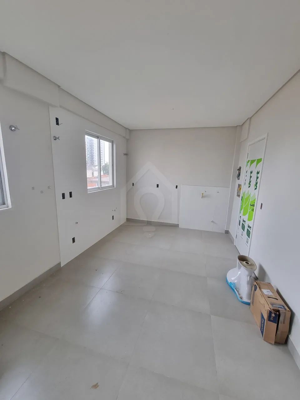 APARTAMENTO À VENDA NO CENTRO - EDIFÍCIO RIO AMSTEL - Foto 2