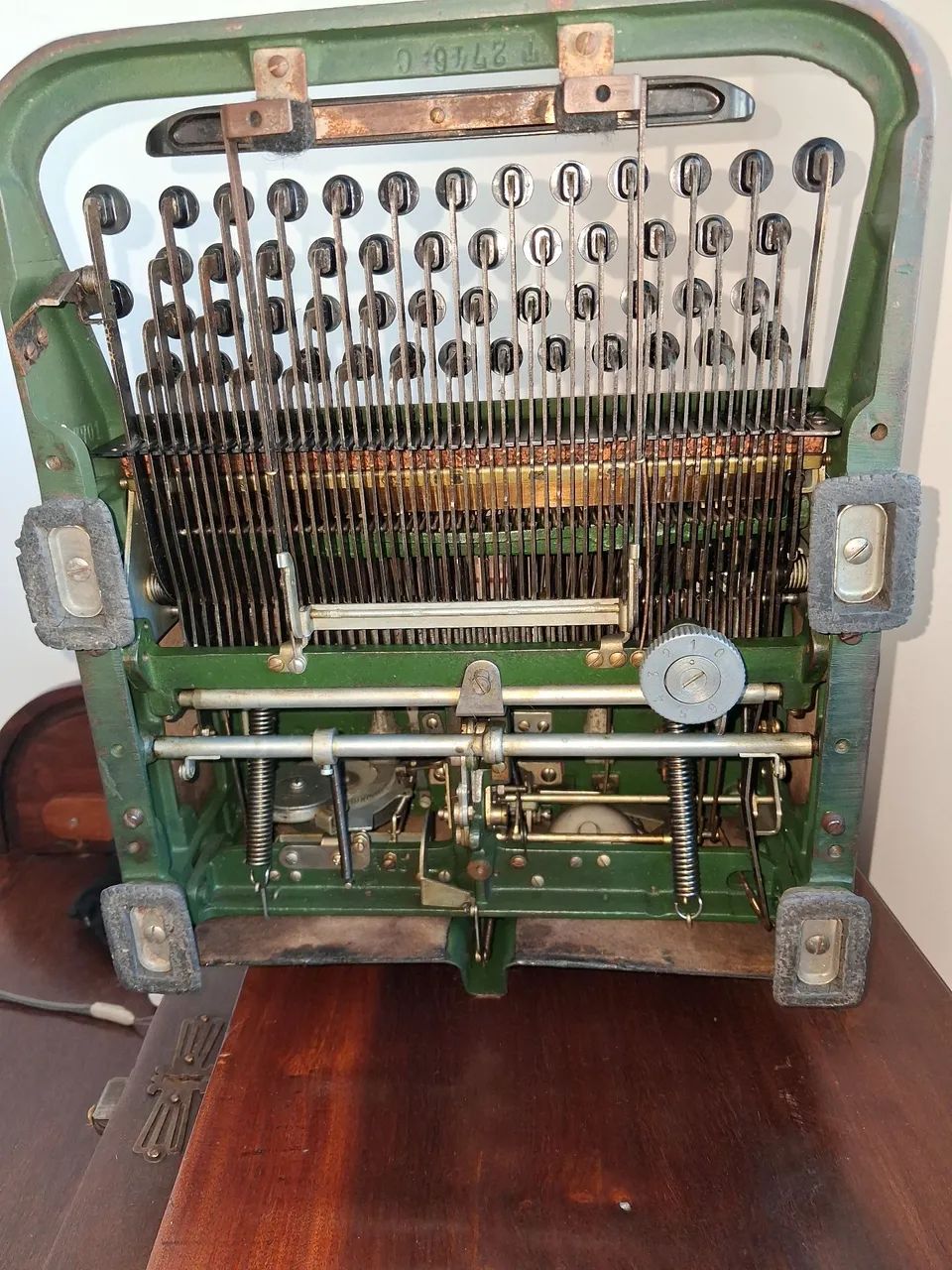 Máquina de escrever Halda antiga - Foto 5