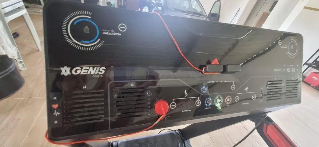 Esteira Genis GT2000 com inclinação eletrônica perfeita. - Foto 3