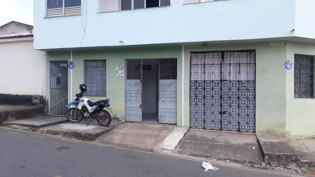 CASA 1/4 PARA ALUGAR