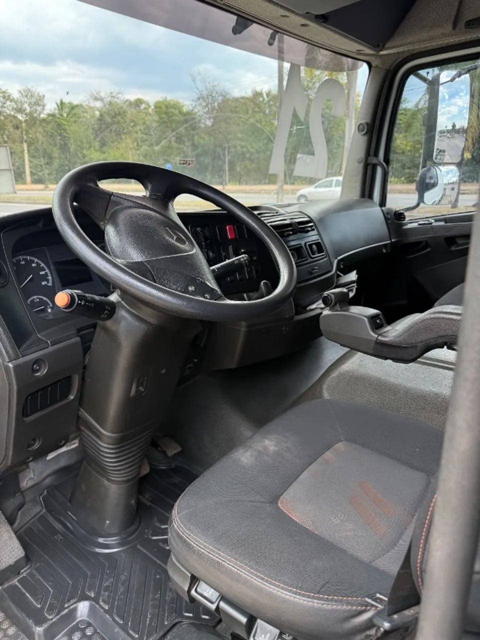 MB Atego 3030 2021 - Foto 4