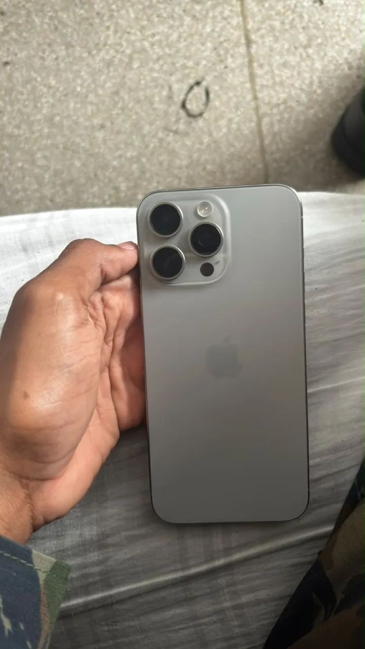 iPhone 15pro max  - Foto 4