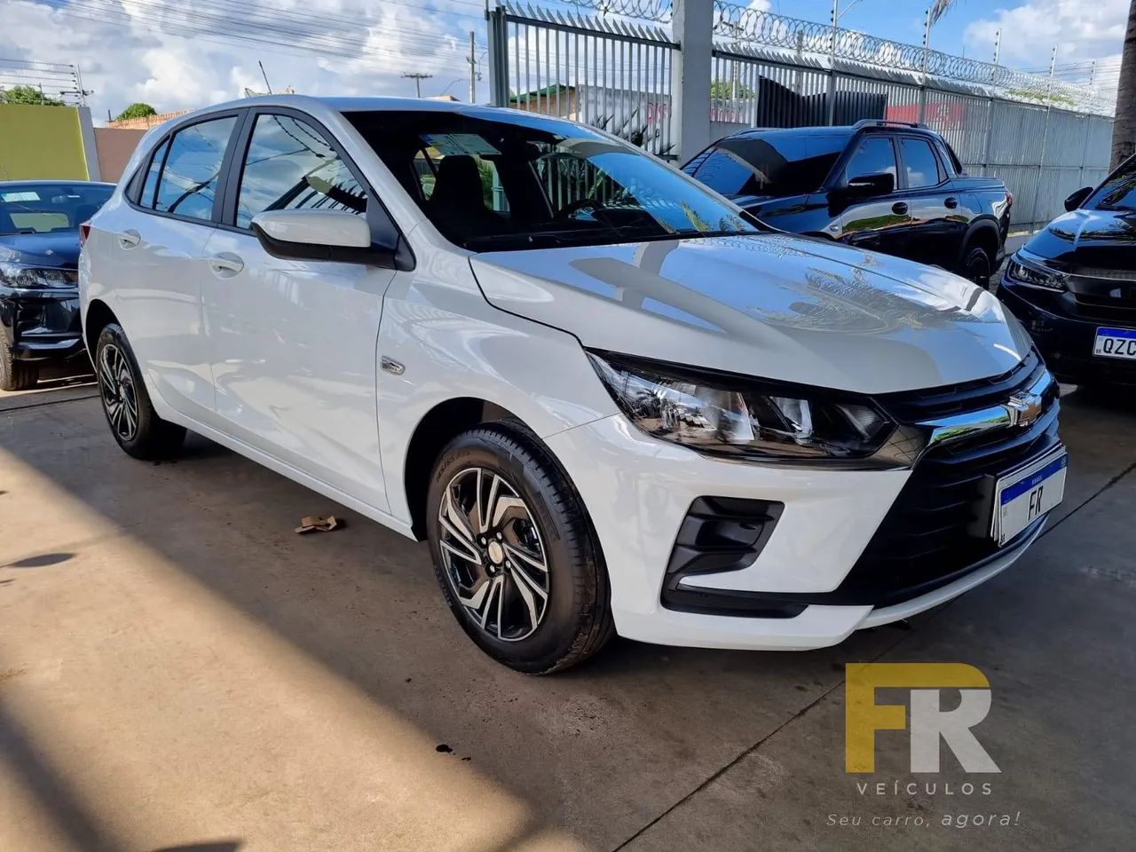 Chevrolet Onix Hatch 1.0 12V Flex Mec. 4P 2027 - Foto 3