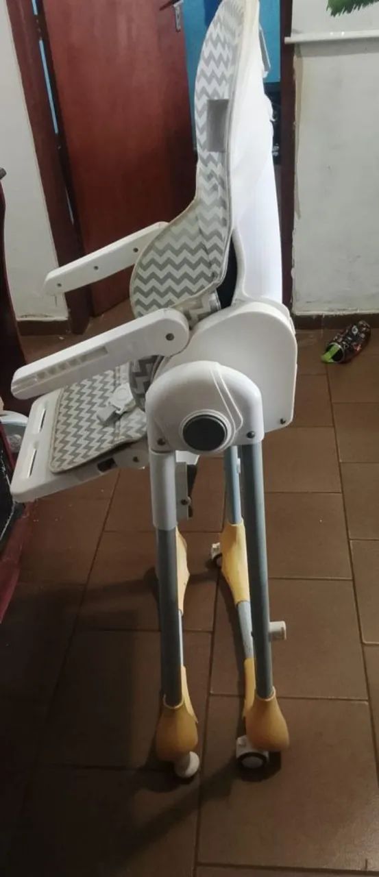 Cadeirinha de alimentação  - Foto 2