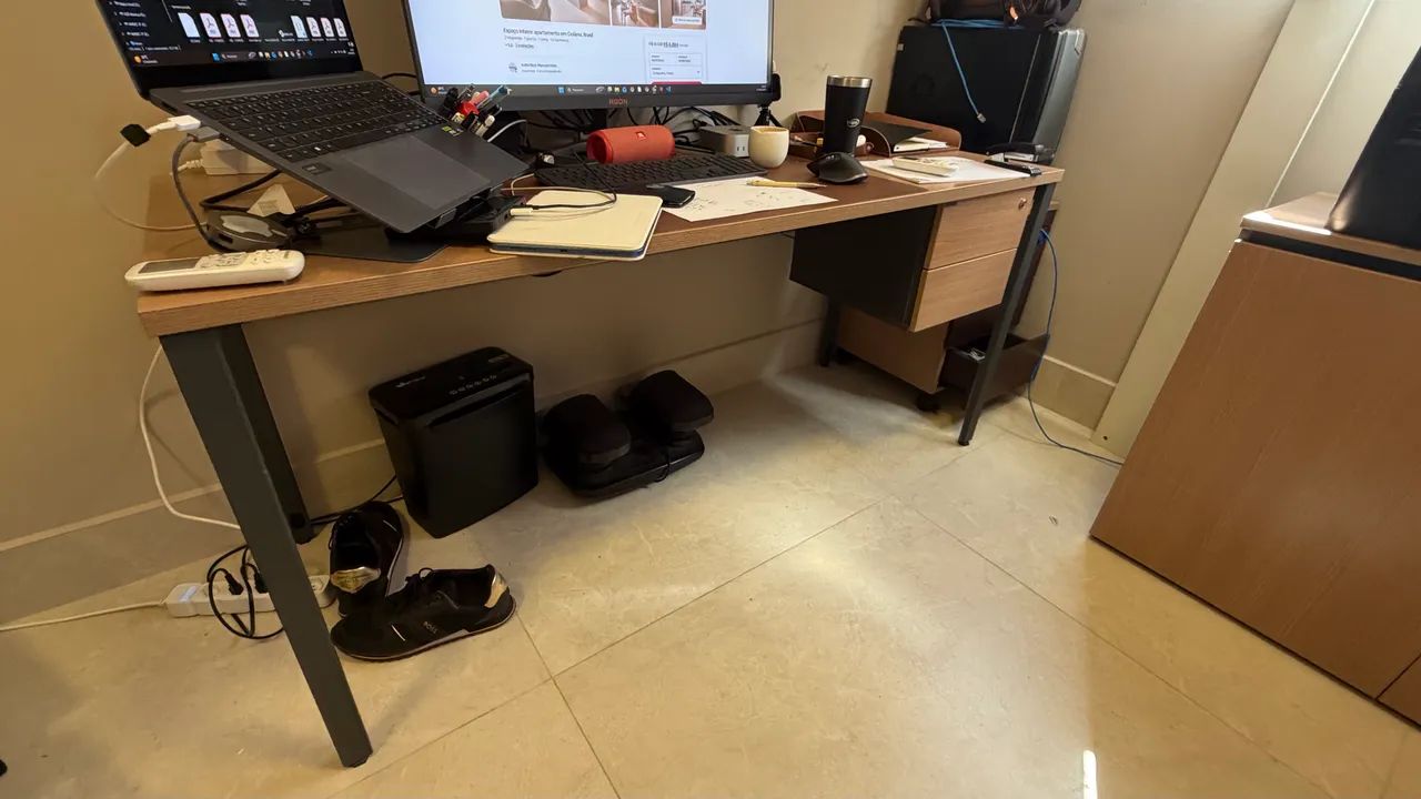 Mesa escritório 