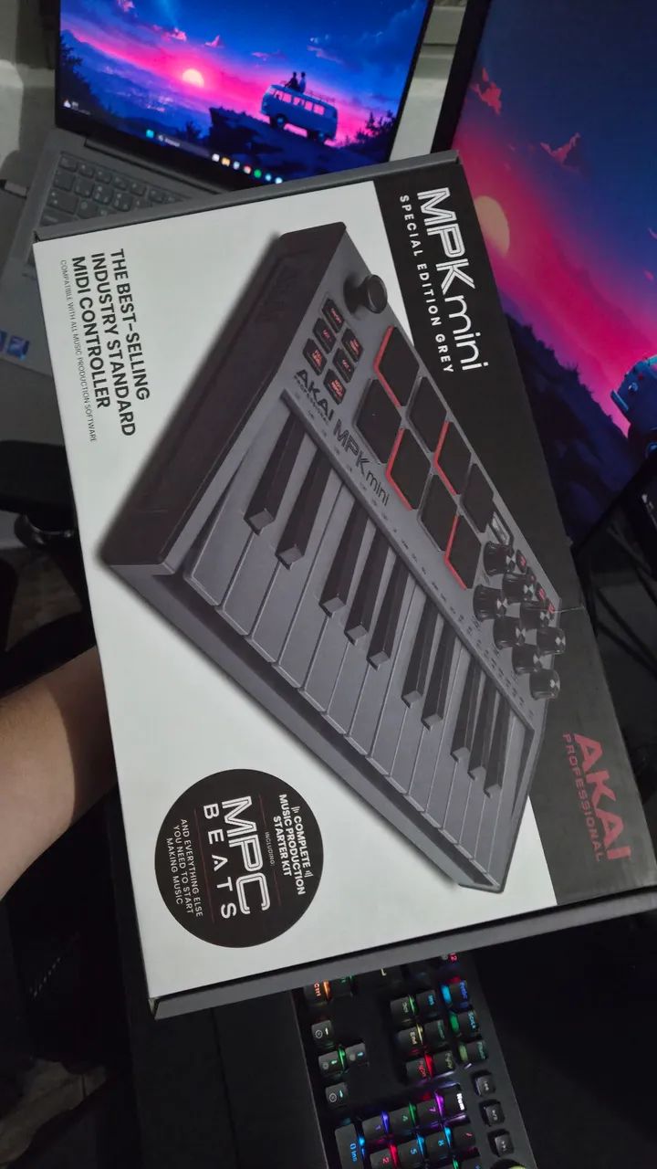 Lacrado) Teclado Controlador Akai Professional MPK Mini MK3 Cinza