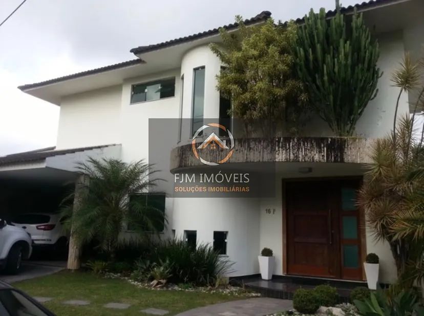 Casa de Condomínio em Badu - Niterói