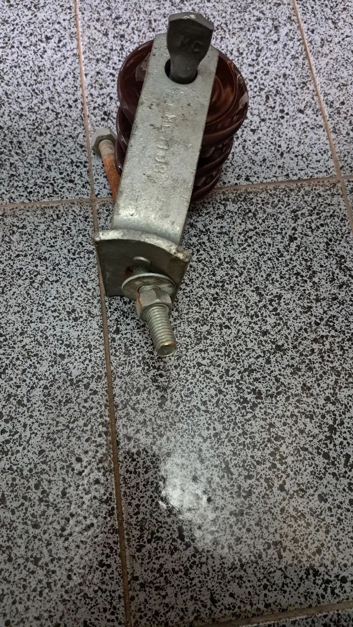 Isolador para Poste  - Foto 4