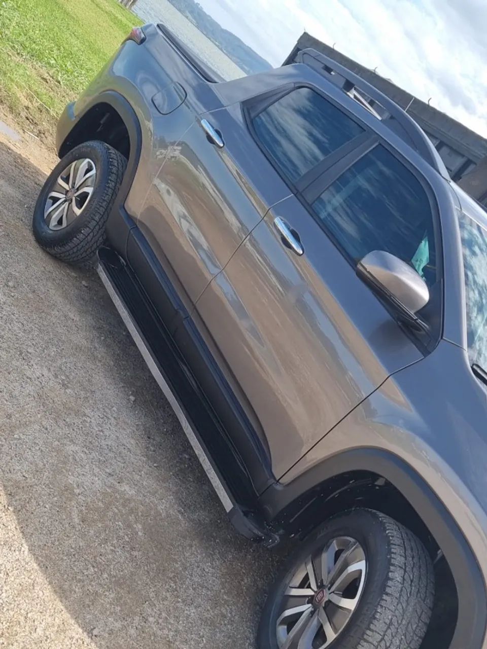 Fiat Toro Freedom 1.8 16V Flex Aut. 2019 - Foto 3