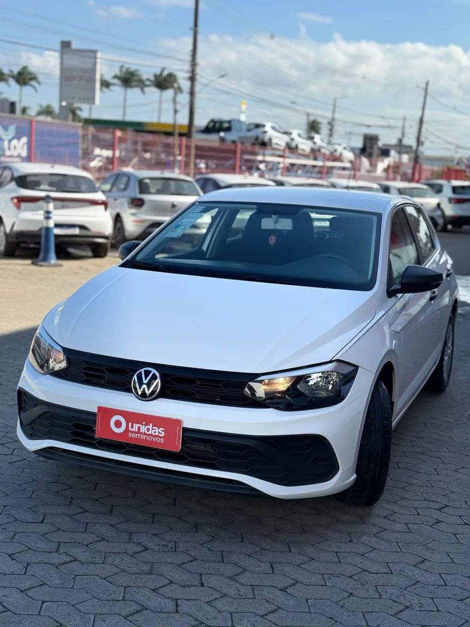 Volkswagen Polo Polo Track 1.0 Flex 12V 5p 2024