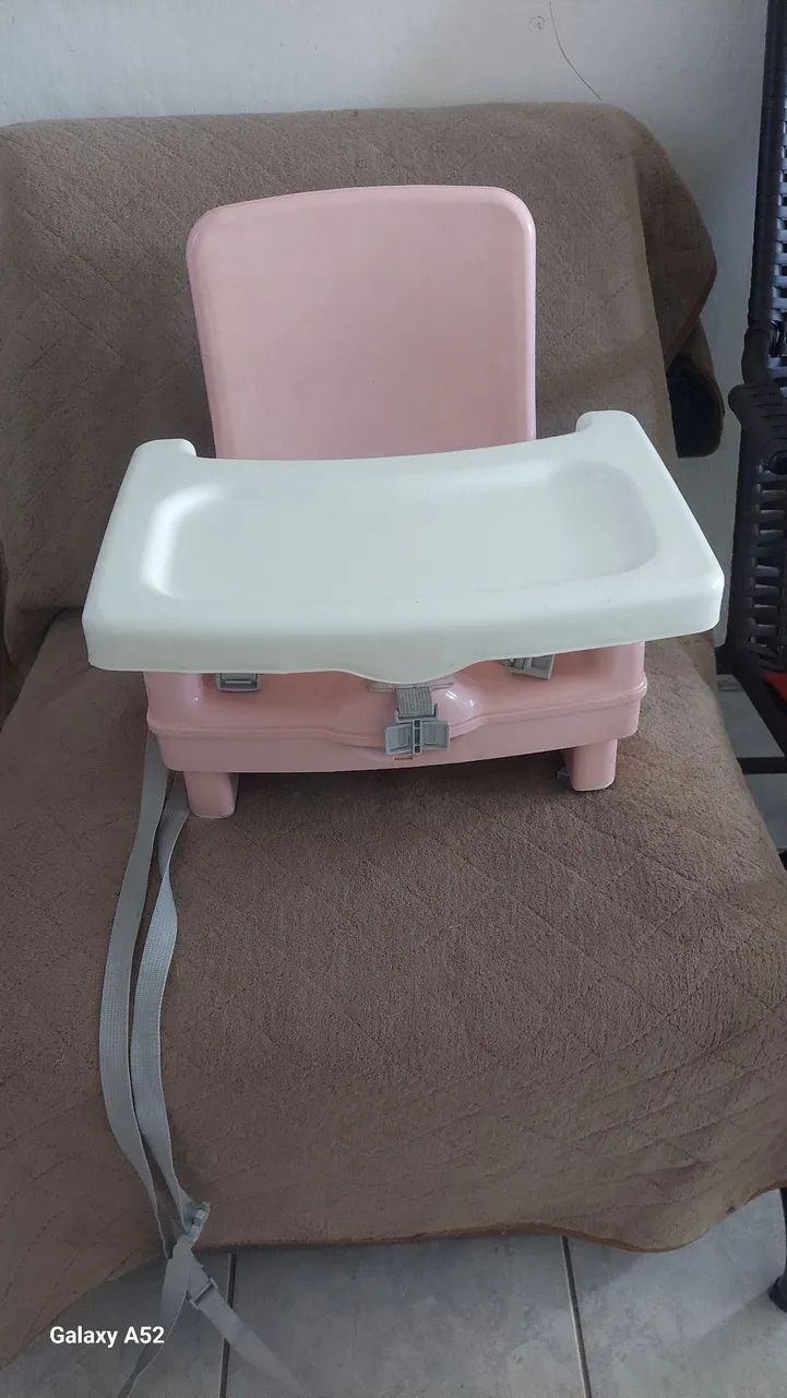 Cadeirinha de alimentação para bebê  - Foto 2