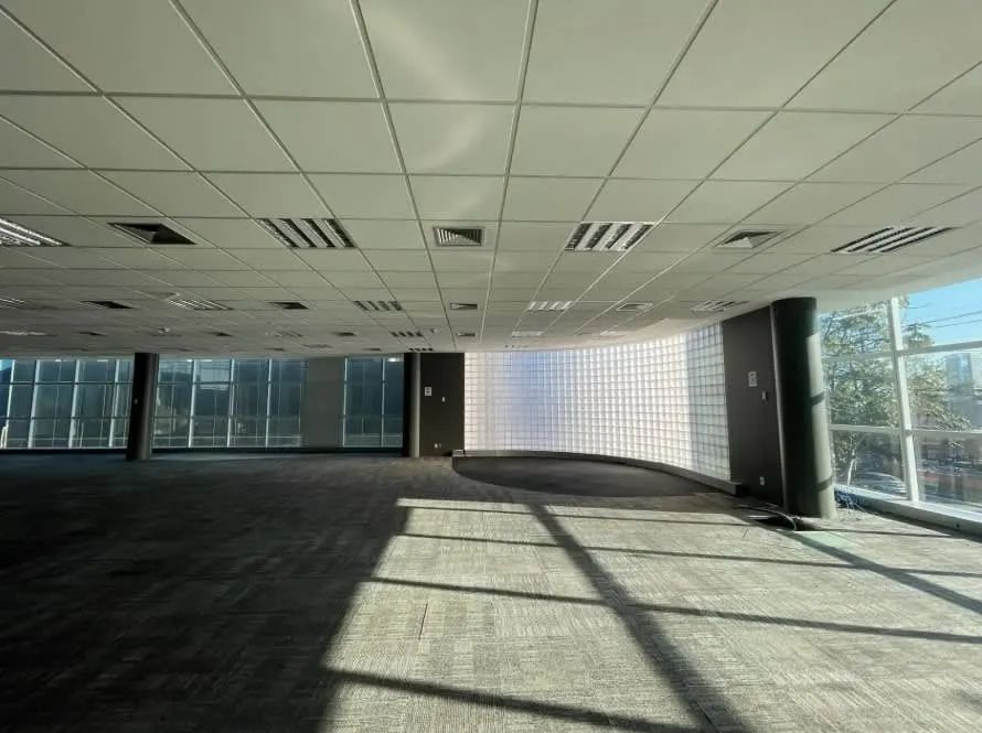 Sala comercial na Alameda Juari, 262 - Conjunto 41  611 m²