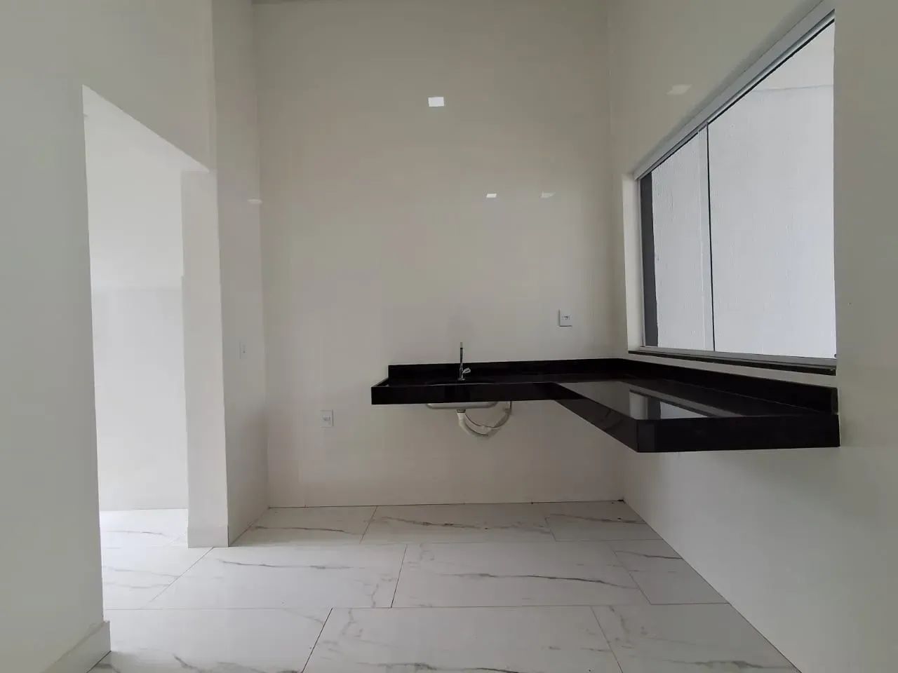 Casa com 2 quartos sendo 1 suíte 2 banheiros 3 vagas - Foto 5