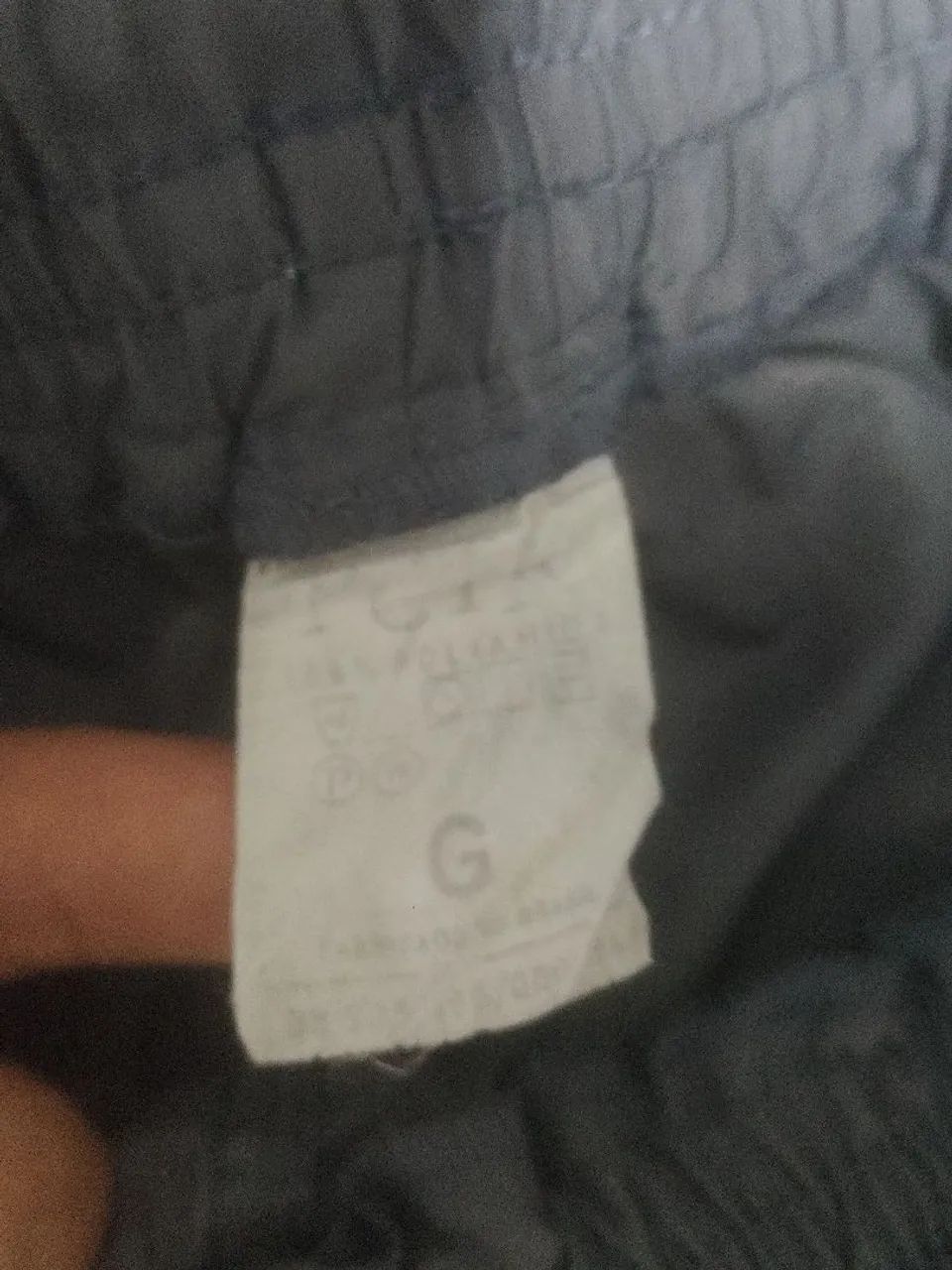 Vendo 2 bermudas estilo surfista tamanho G (260 reais as duas) - Foto 3