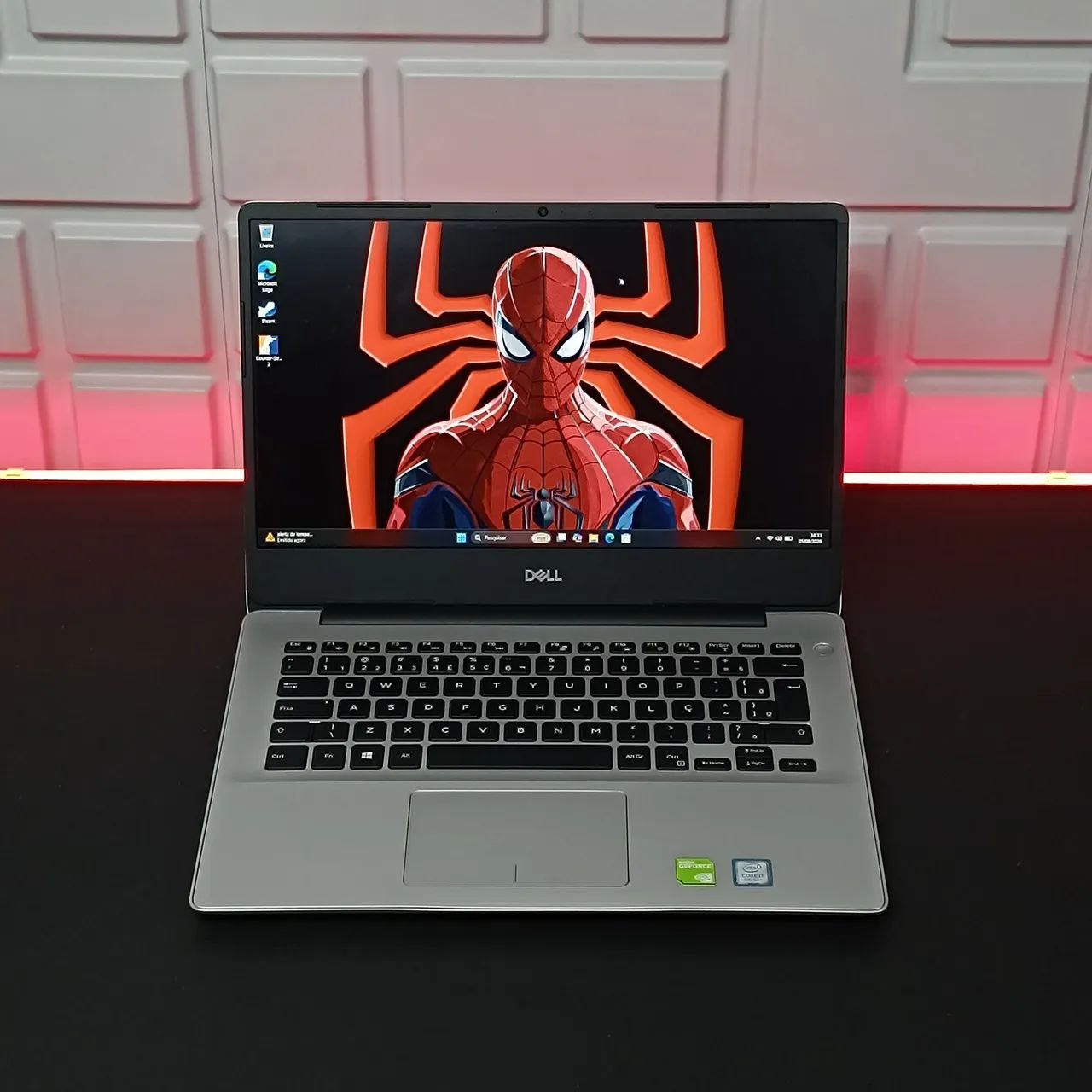 Notebook Dell Inspiron - Intel Core i7 - 16GB RAM - SSD Nvme - Placa de vídeo 2GB - IPS 