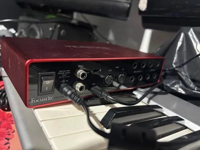 focusrite 8i6 3ª geração - Foto 2