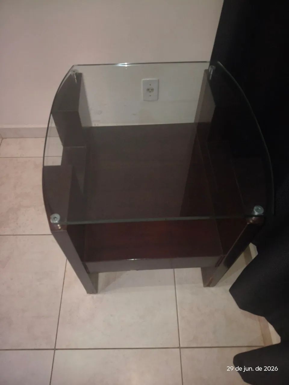 Mesa de centro e apoio de madeira maciça  - Foto 4