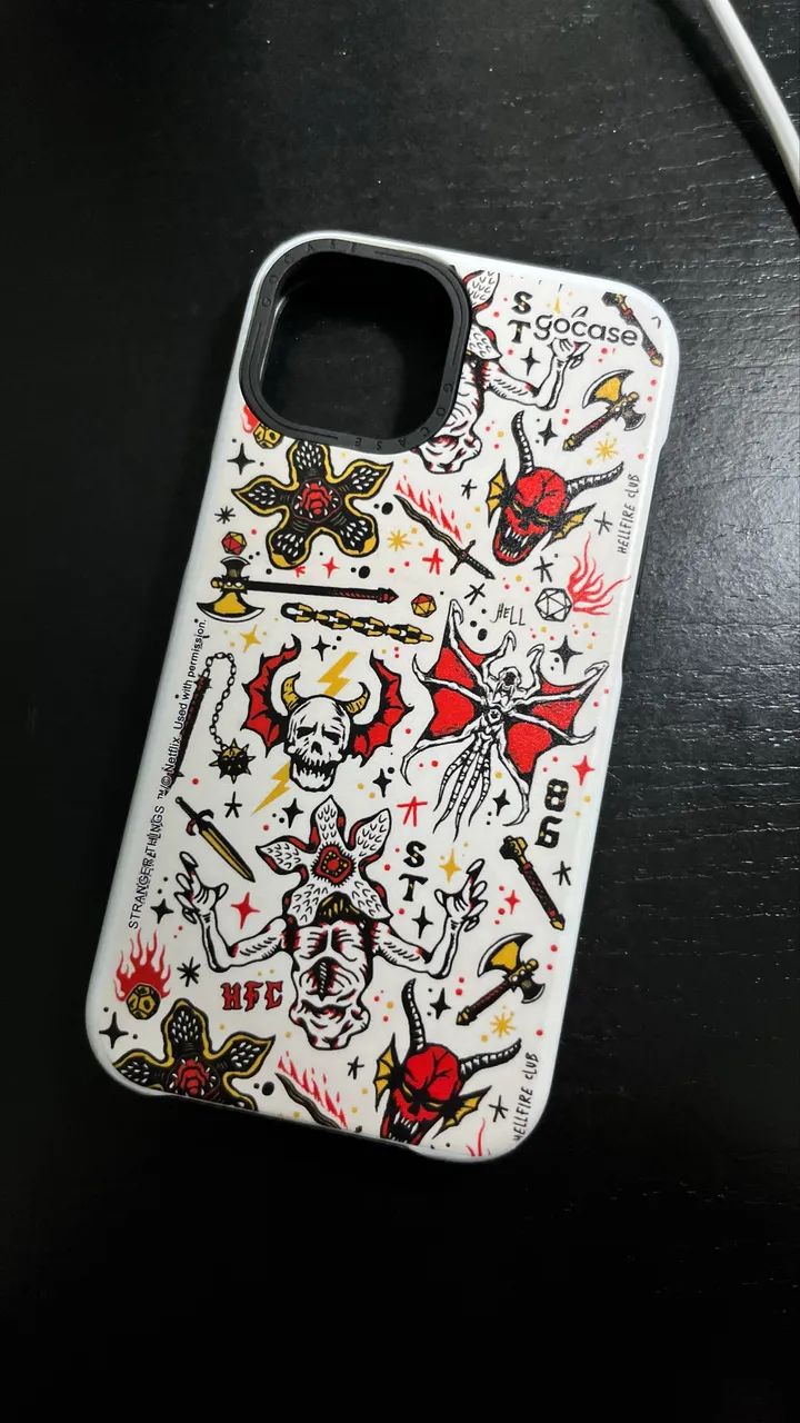 CAPINHA NOVA IPhone 13 STRAGER THINGS - GOCASE 