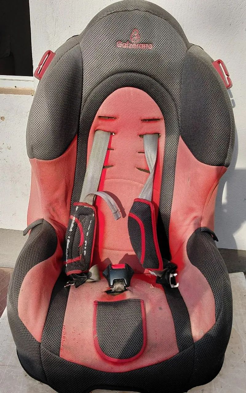 Vendo cadeirinha para carro 