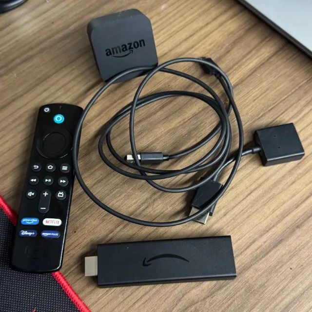 Amazon Fire TV Stick 4K com Controle - Original