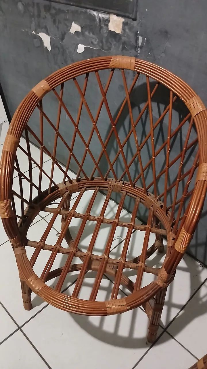  Cadeiras + mesa de centro de BAMBU - Foto 4