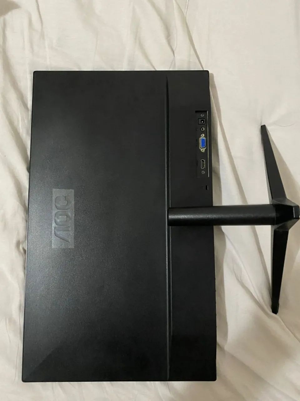 Monitor AOC 21,5 POLEGADAS - Foto 2