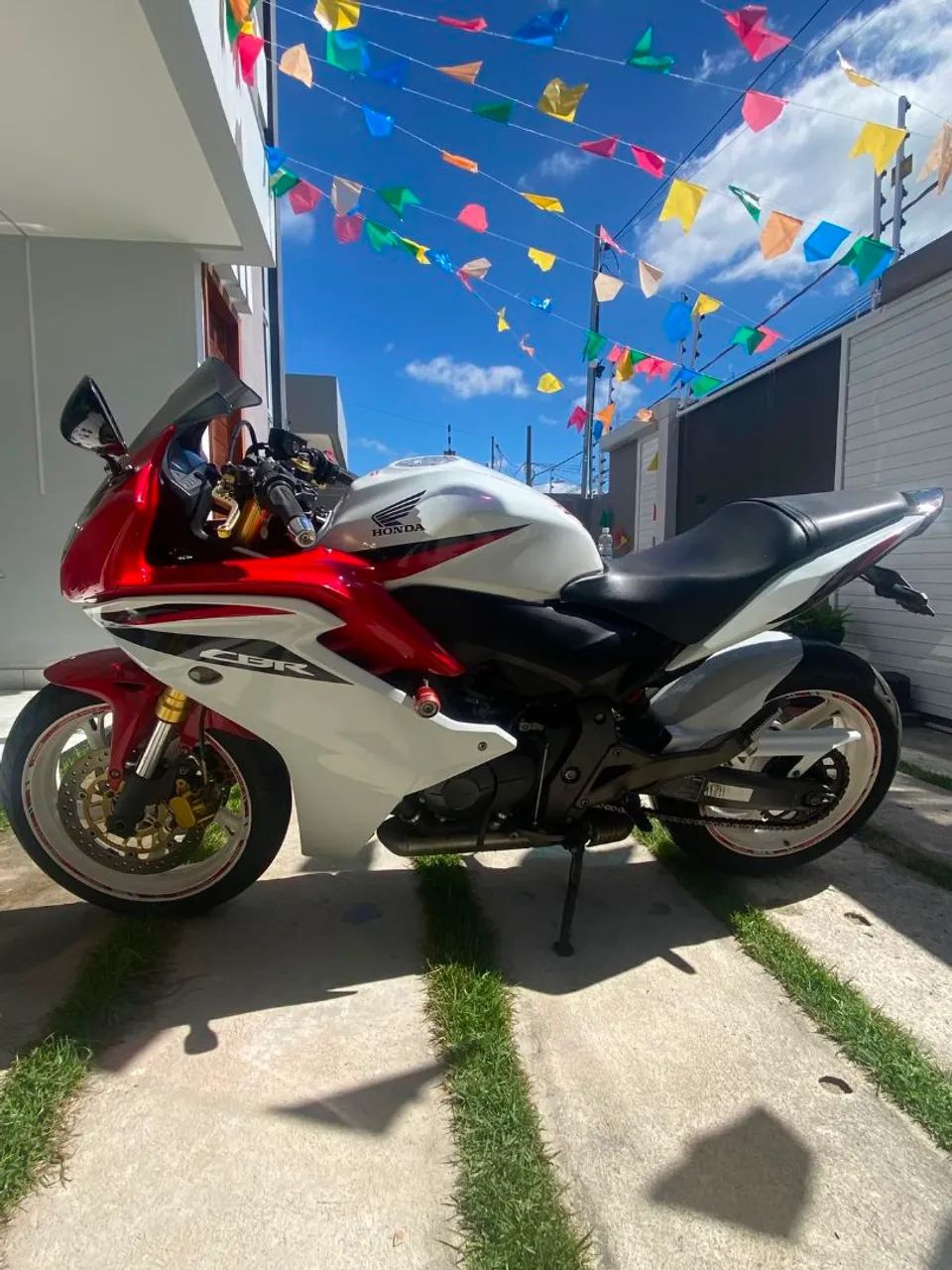 CBR 600f 