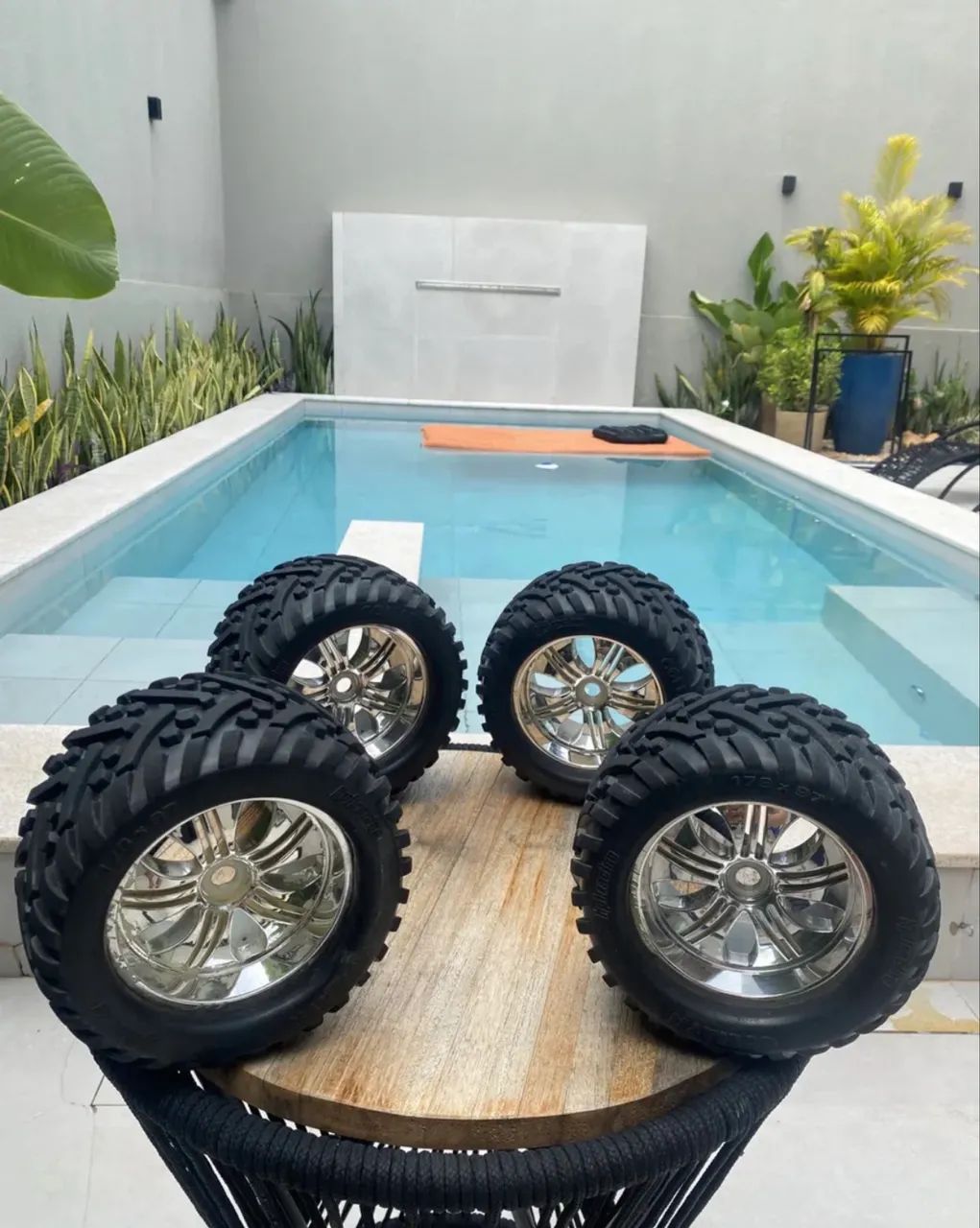 Jogo De Pneus E Rodas Hpi Goliath - Foto 2