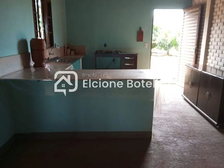 Chácara à venda, 2 quartos, 6 vagas, CENTRO - MONTE ALEGRE DE MINAS/MG