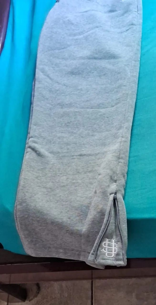 calça moletom baggy - Foto 4