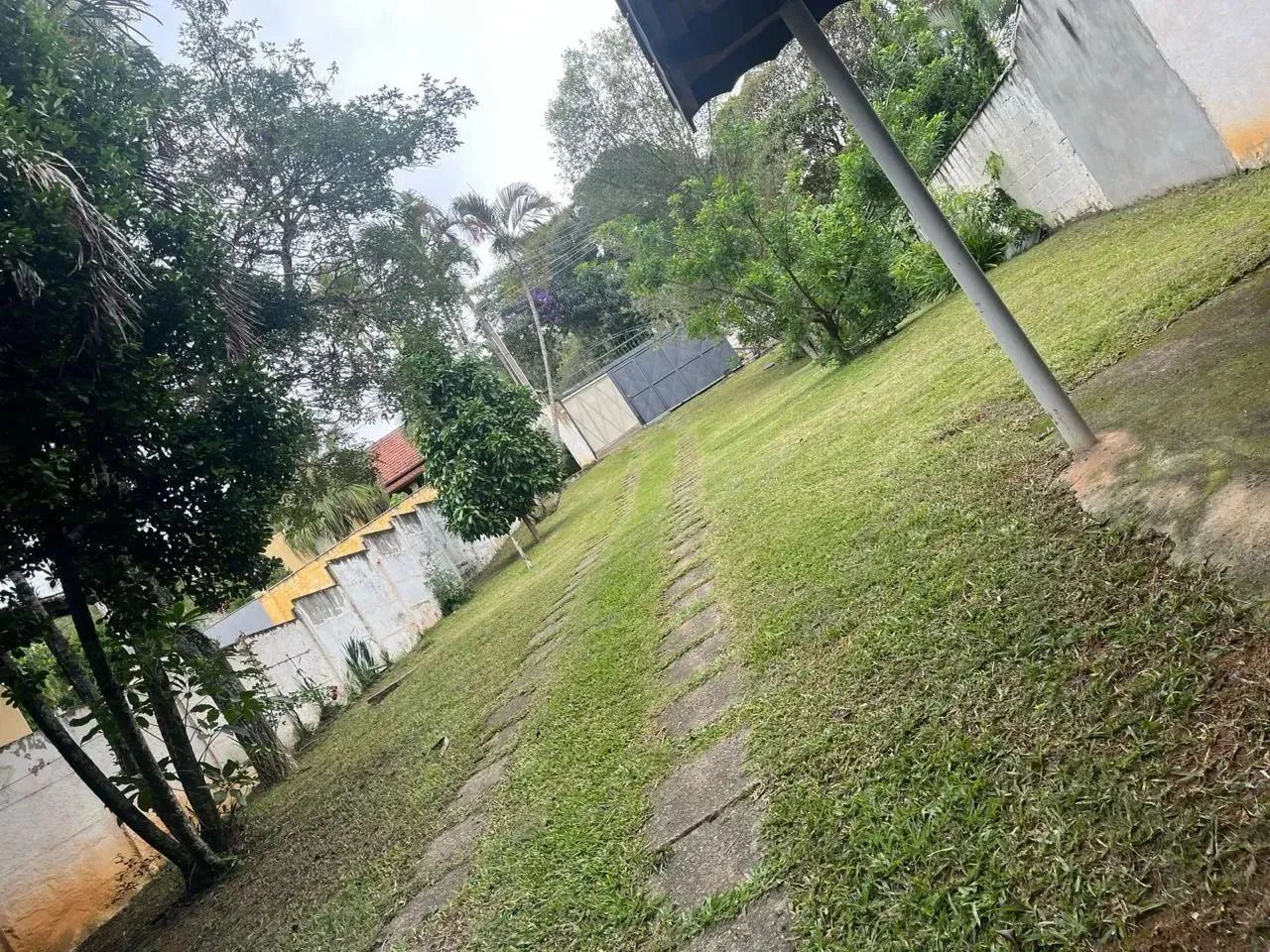 Chacrinha 1.000 m² , 4 Dormitórios  Próxima do Centro em   Piracaia - Foto 2