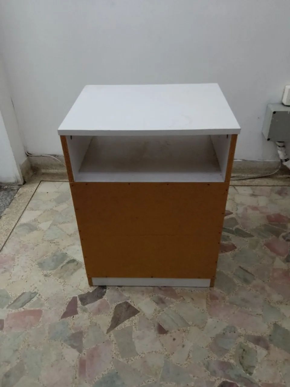 Mesa de Cabeceira com duas gavetas  - Foto 5