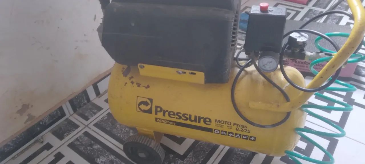 Compressor pressure 24L