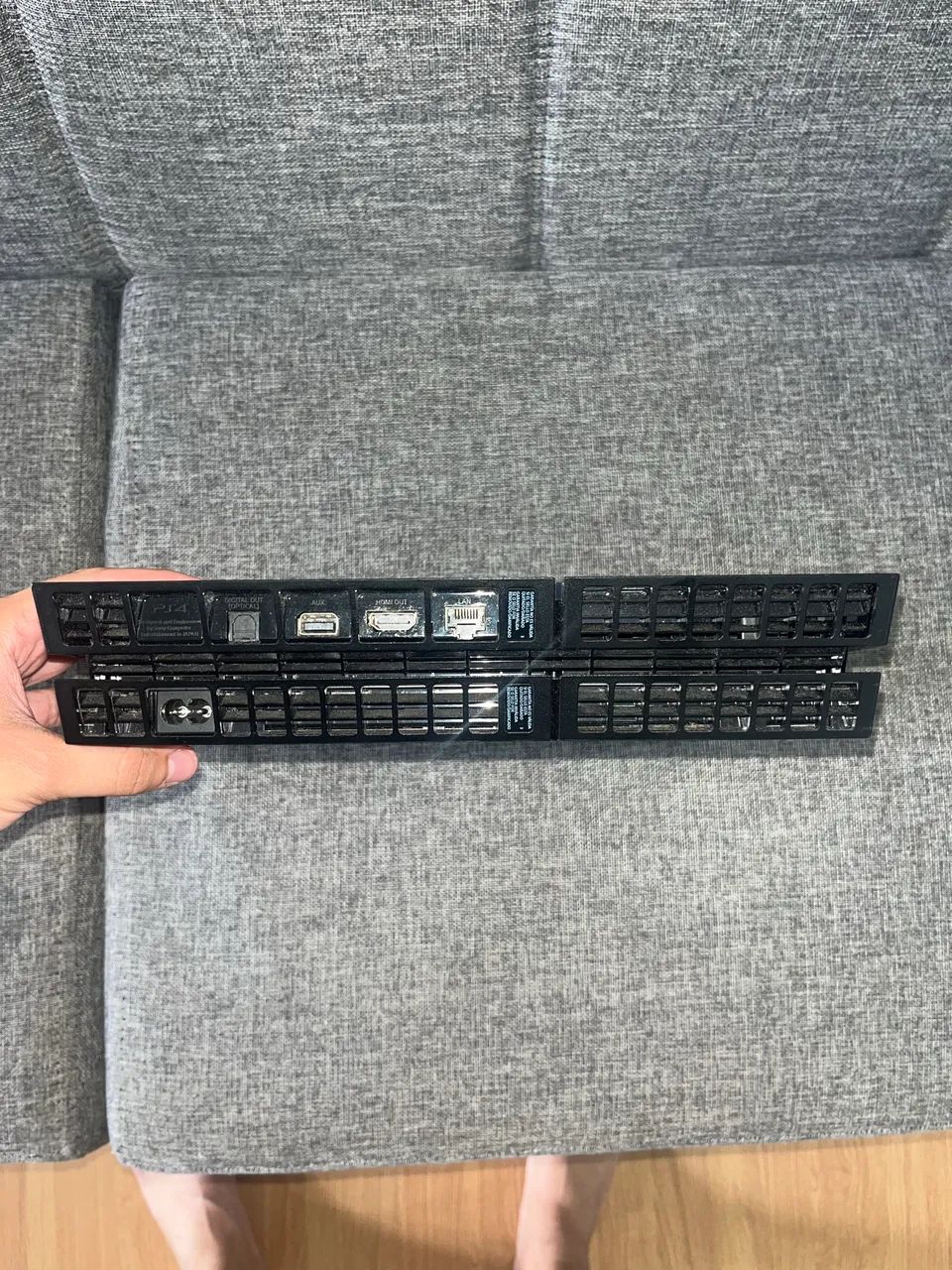 PS4 520g 2 controles  - Foto 4