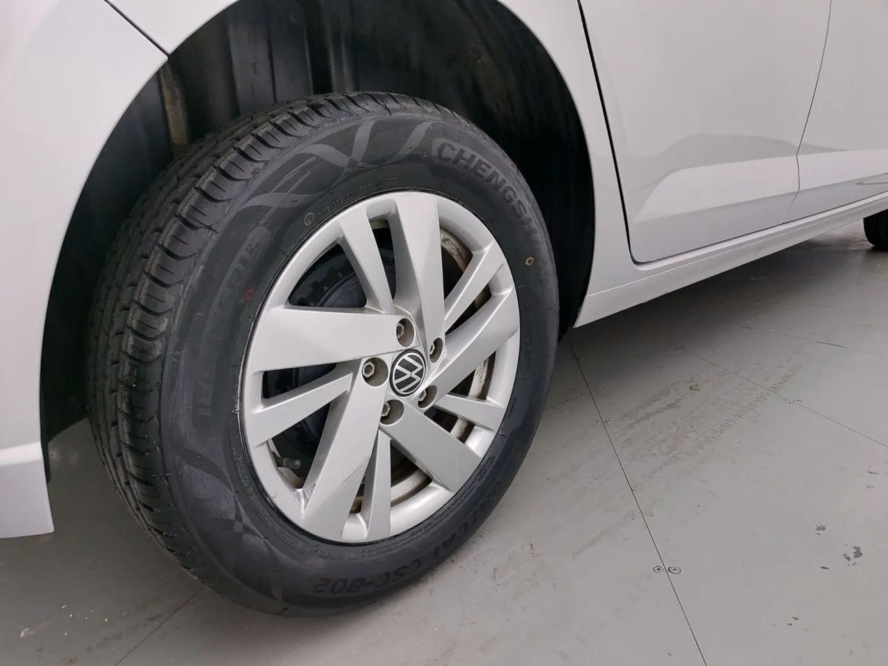Volkswagen Polo 1.0 MPI Flex 12V 5p, foto 14 de 18