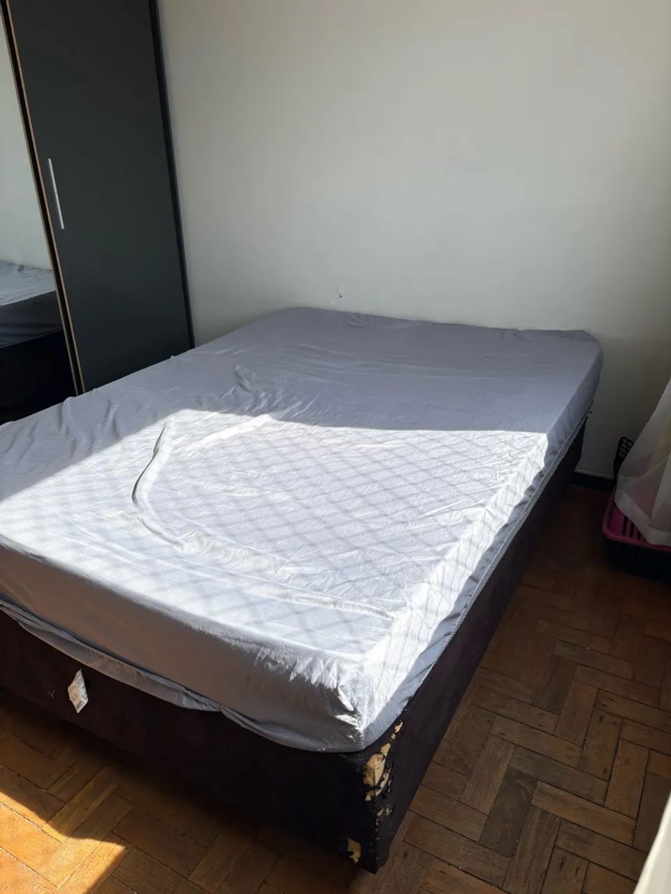 Cama box + colchão 