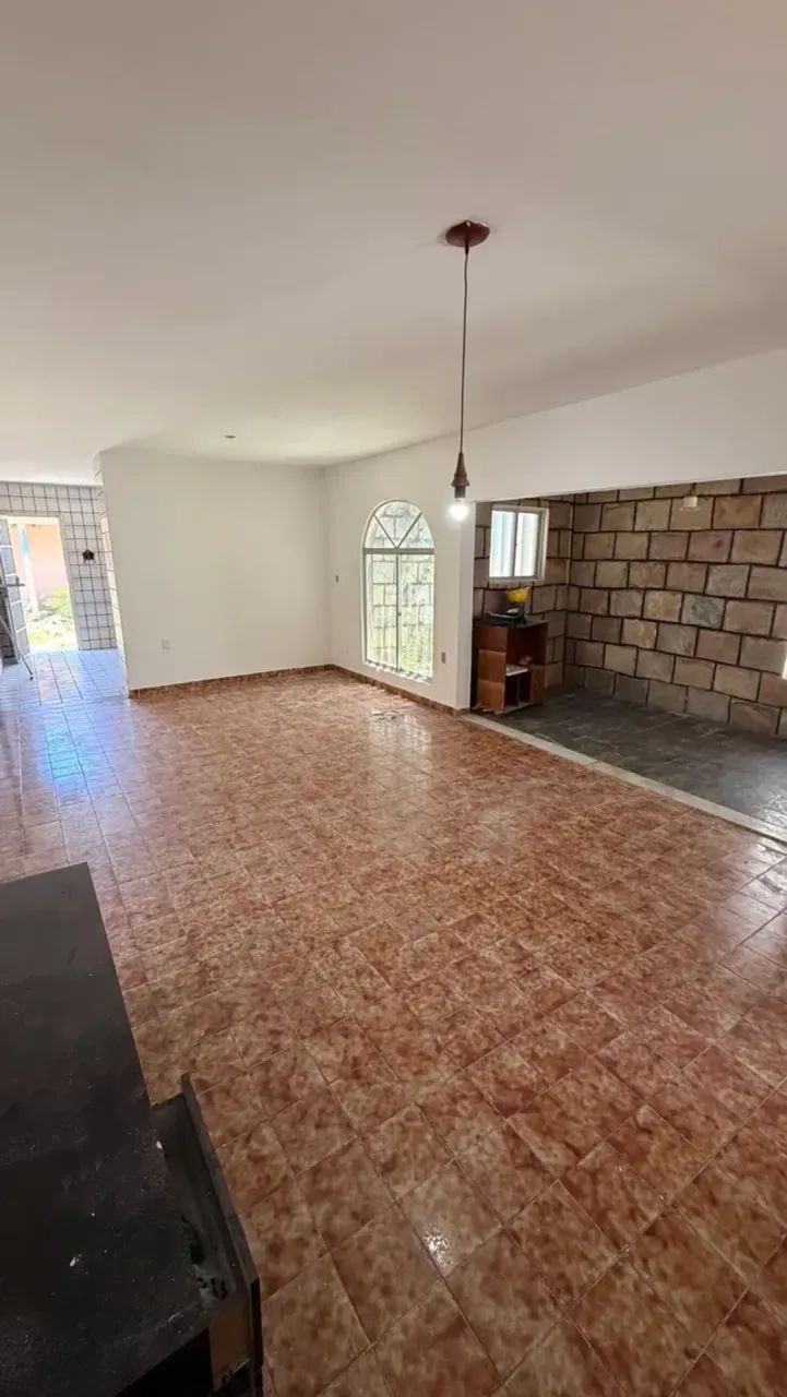 linda casa no Poço, ampla e muito confortável com garagem e 4 quartos - Foto 2