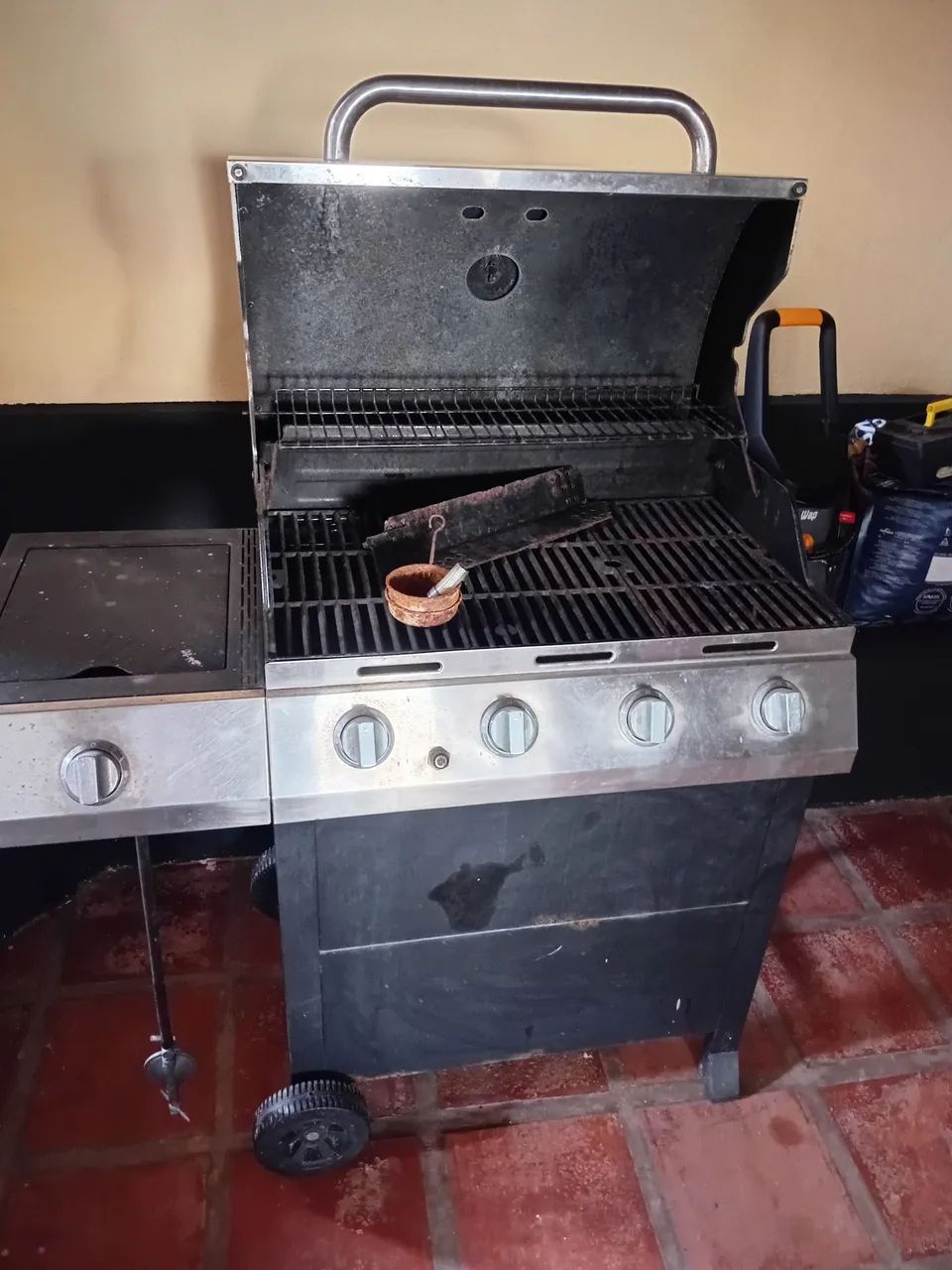 Churrasqueira a gás  - Foto 3
