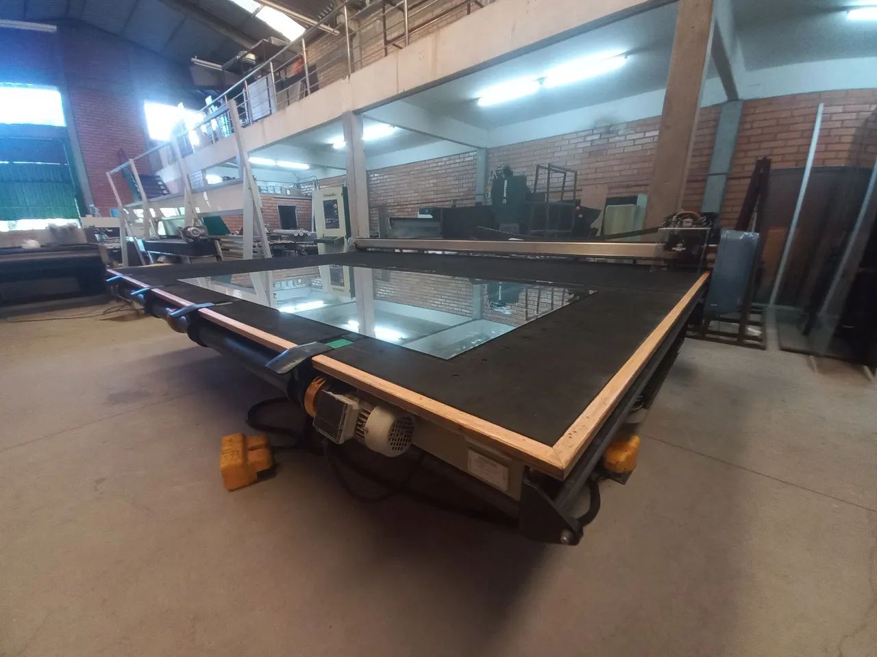 Mesa de corte para vidros Macotec (Financiamento Pronampe) - Foto 2