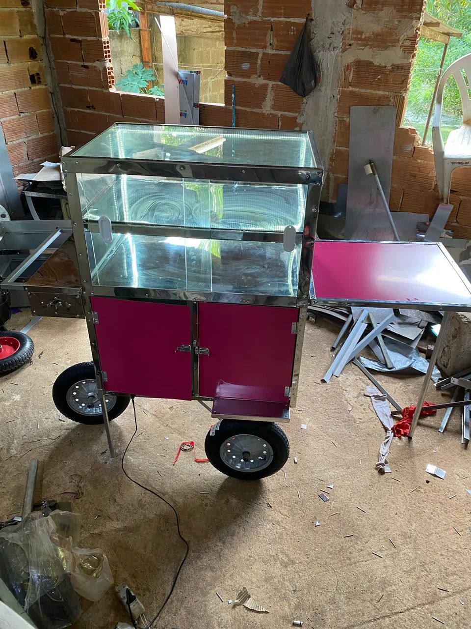 Carrinho de doces e bolos / carrinho gourmet / food cart  - Foto 2