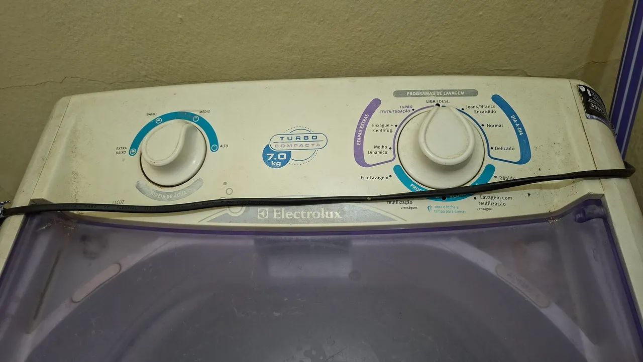 Máquina de Lavar Funcionando