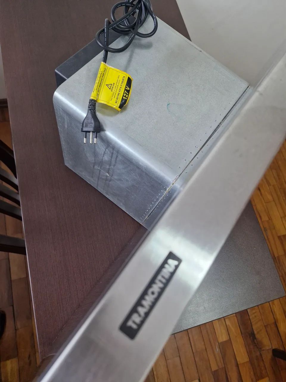 Exaustor TRAMONTINA, INOX, fixação parede, 127V, Largura 90cm, limpo, pronto para instalar - Foto 4