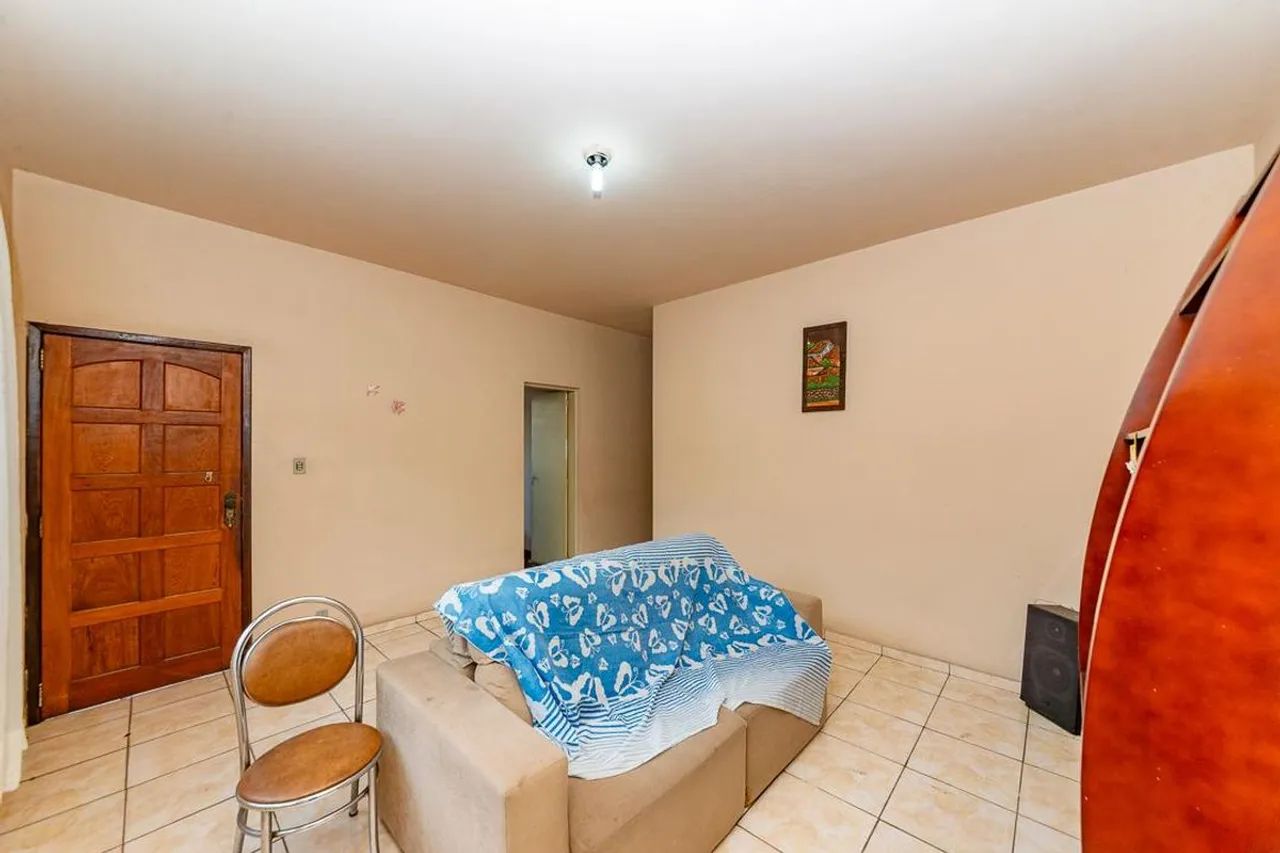 Casa à Venda - Ermelinda, 3 Quartos, 240 m2 - Foto 3