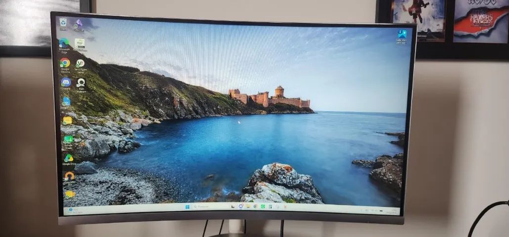 Monitor Samsung 27' Curvo