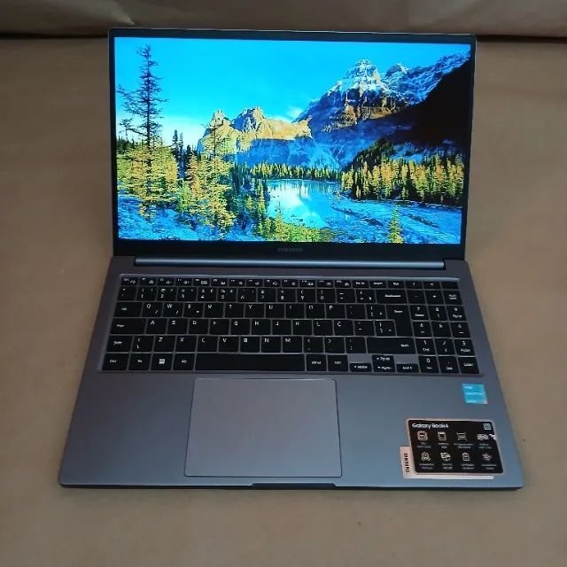 Notebook Samsung Galaxy Book4, Intel U300, 8GB RAM