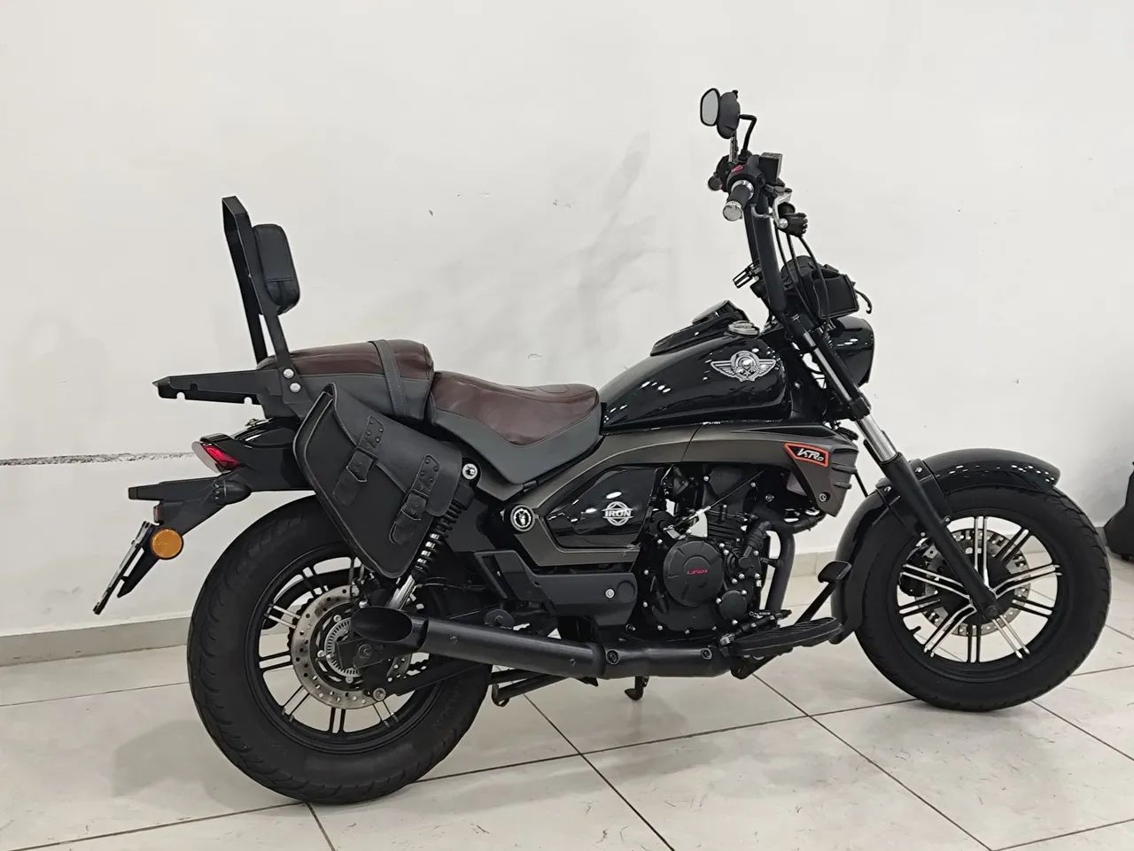 Iron 250 ABS  - Foto 4